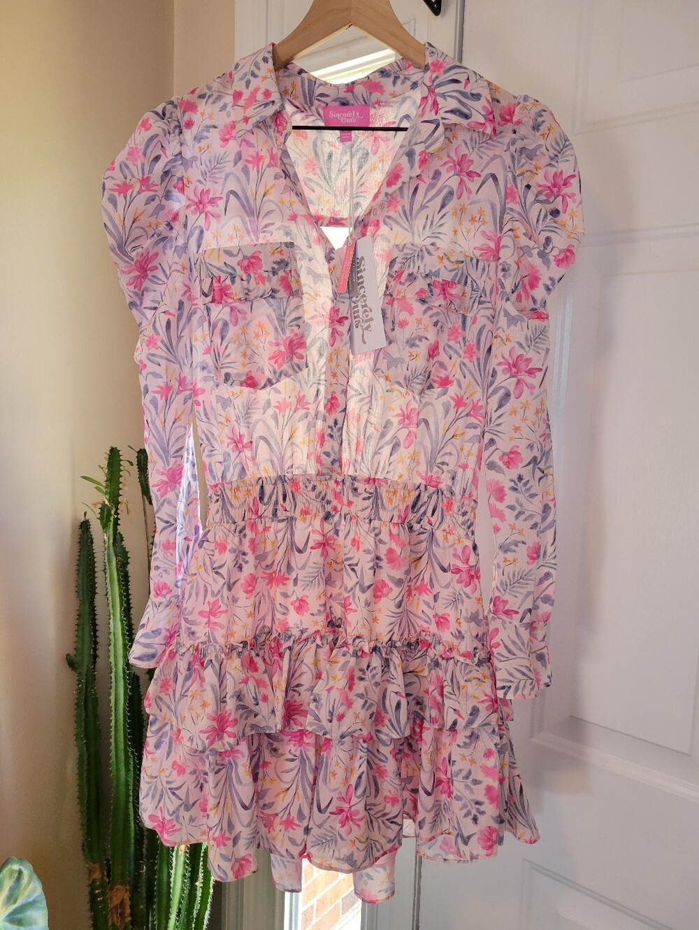 NWT Sincerely Ours Pink Floral Ruffled Sheer Long Sleeve Dress, Size Small NEW